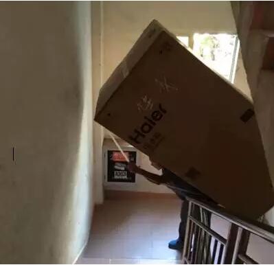 背冰箱