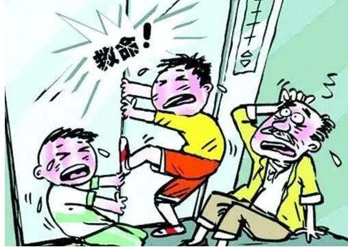 乘电梯突遇危机必知自救知识