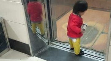 电梯